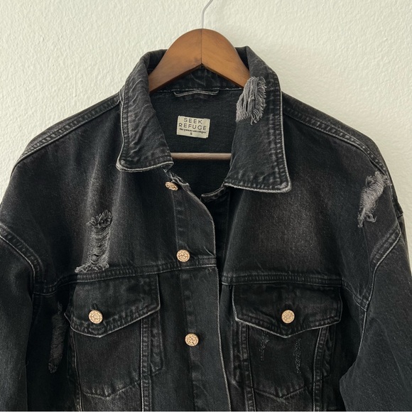 NWOT Seek Refuge Oversized Black Denim Jacket - Picture 3 of 9